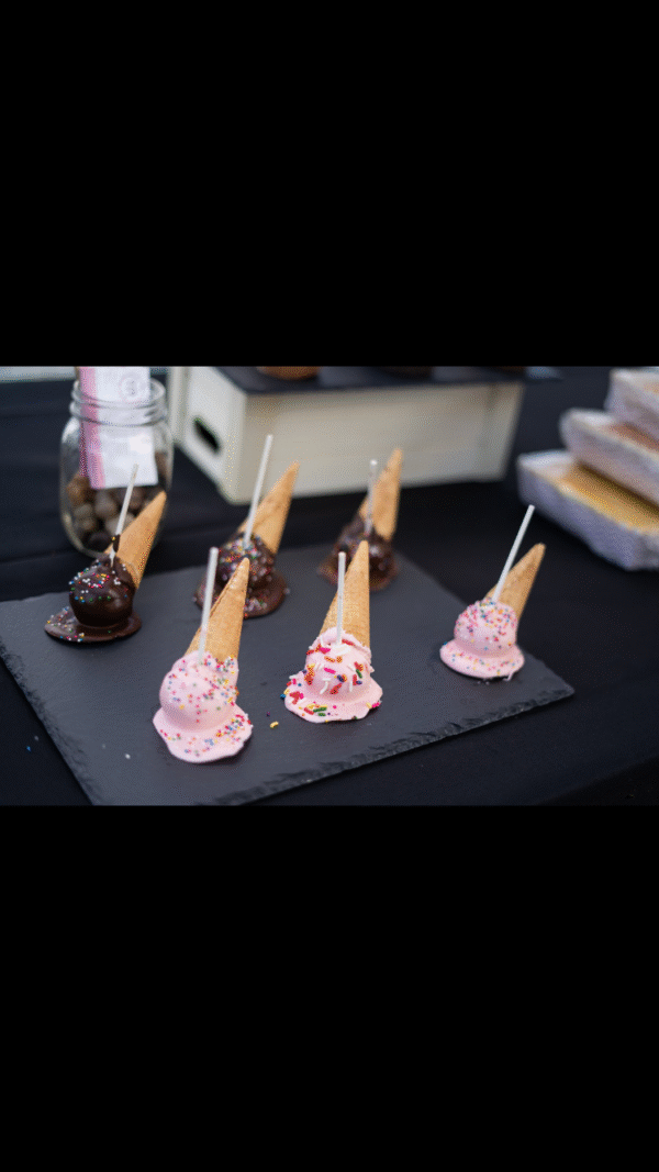Cakesicle